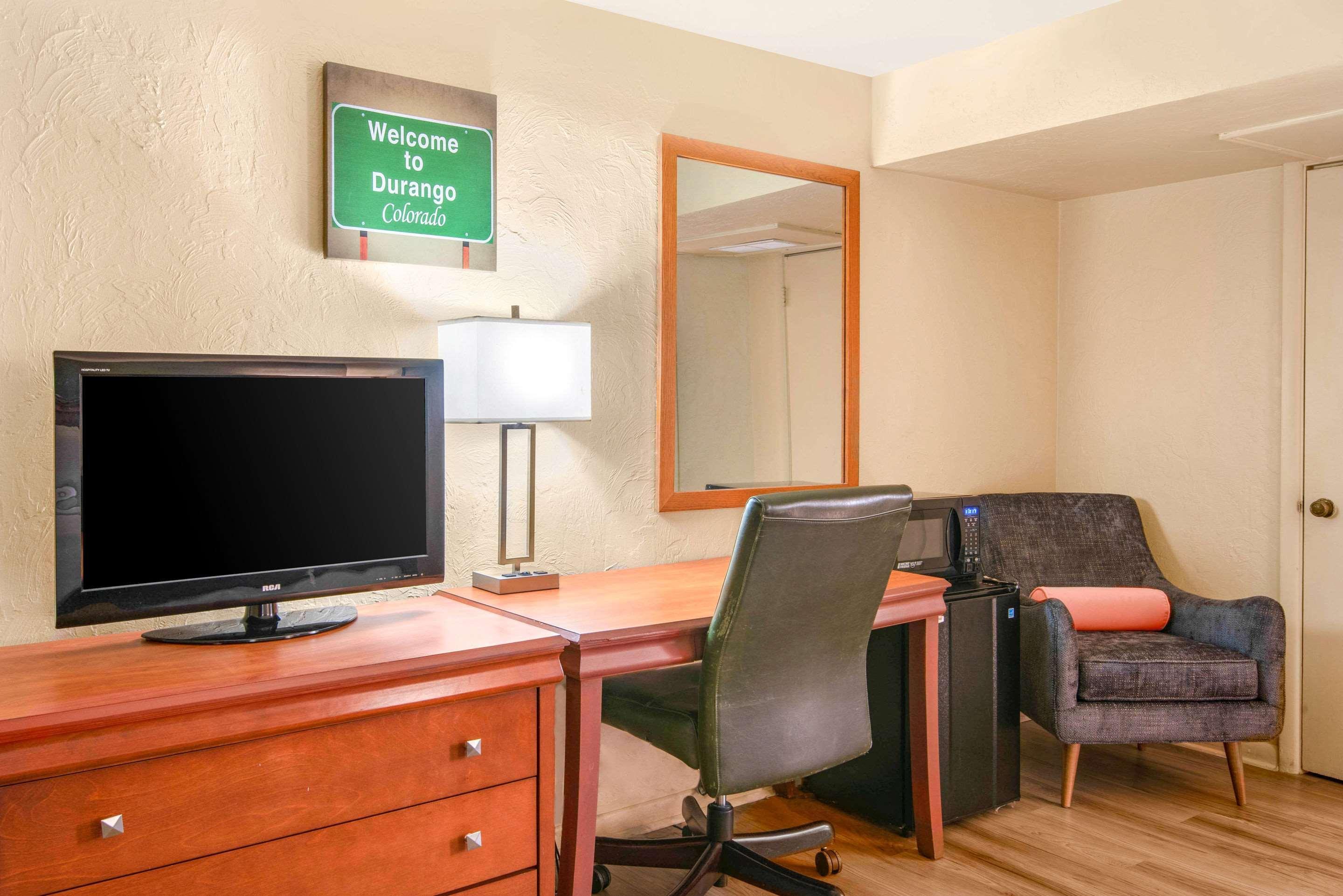 Econo Lodge Inn & Suites Durango Eksteriør billede