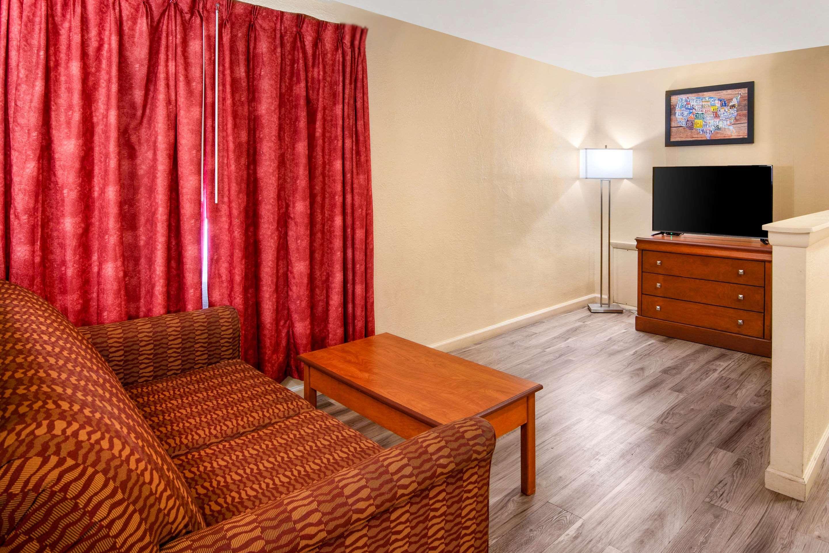 Econo Lodge Inn & Suites Durango Eksteriør billede