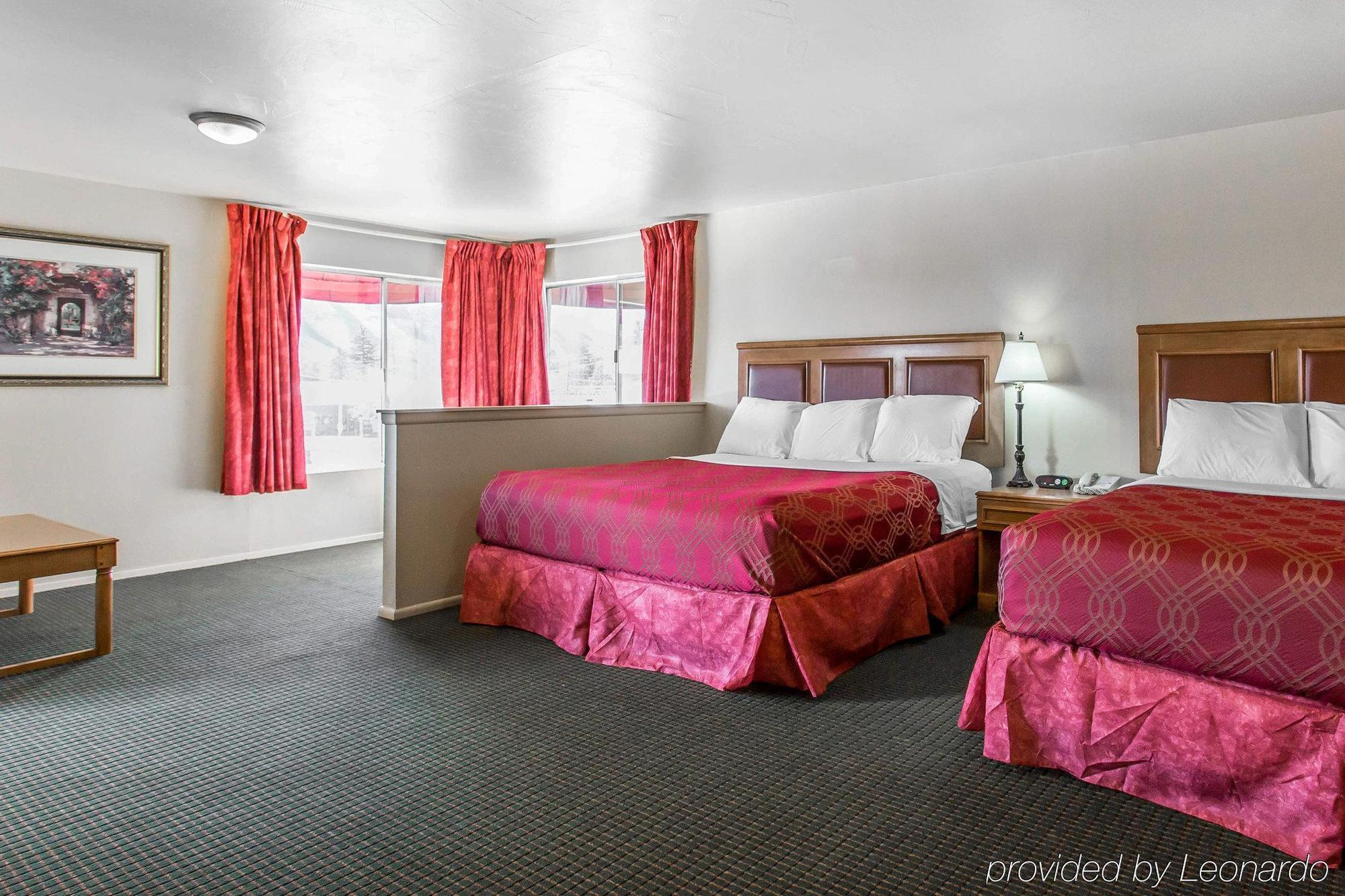 Econo Lodge Inn & Suites Durango Eksteriør billede