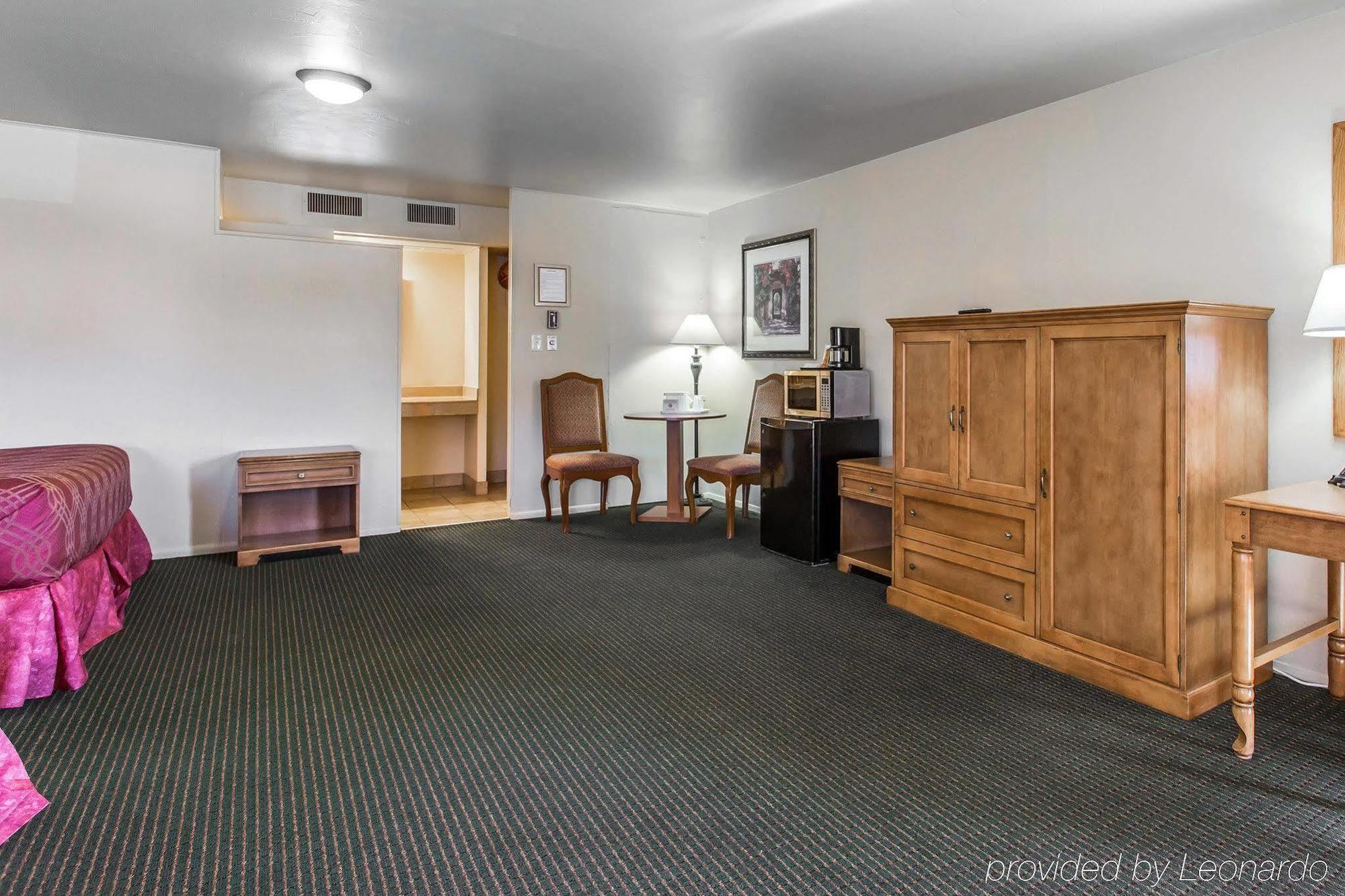 Econo Lodge Inn & Suites Durango Eksteriør billede